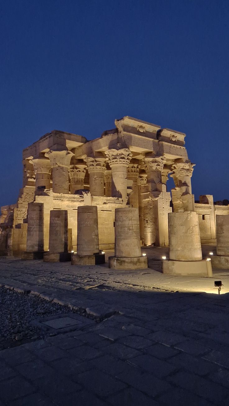 Kom Ombo – Herdiab Beach – Aswan